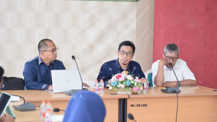 Rektor UIM Al-Gazali Pimpin Rapat, Dorong Mutu dan Kolaborasi