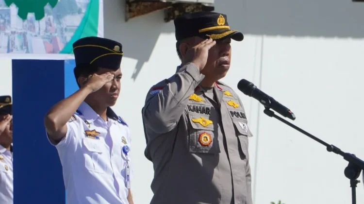 Apel Bersama Pekerja Maritim, Wakapolres Selayar Tekankan Penerapan SOP