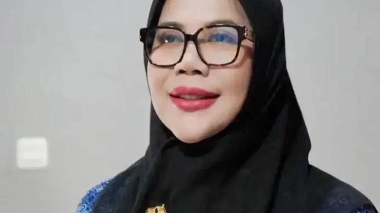 Kadinkes Prov Sulsel Klarifikasi Berita Hoax Rangkap Jabatan