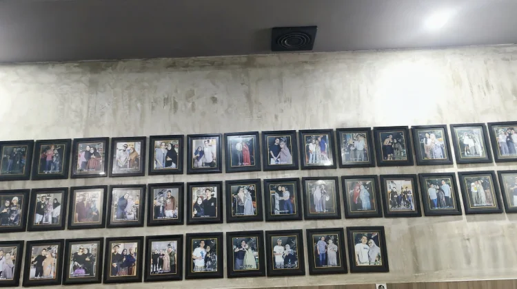 Wall Of Fame, Strategi Marketing Ala Warung Coto di Makassar