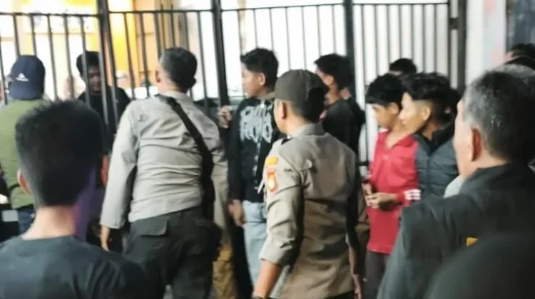 Mahasiswa di Antang Nekat Pukul Warga dan Mengaku Anggota