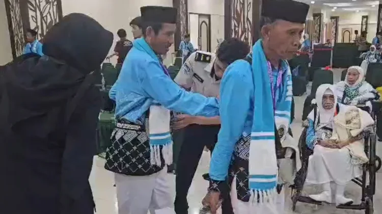 Dua Jemaah Difabel Sinjai Istitha’ah, Dapat Pendampingan Khusus ke Tanah Suci