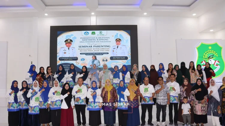 Seminar Parenting Sidrap Soroti Pencegahan Keterlambatan Bicara pada Anak
