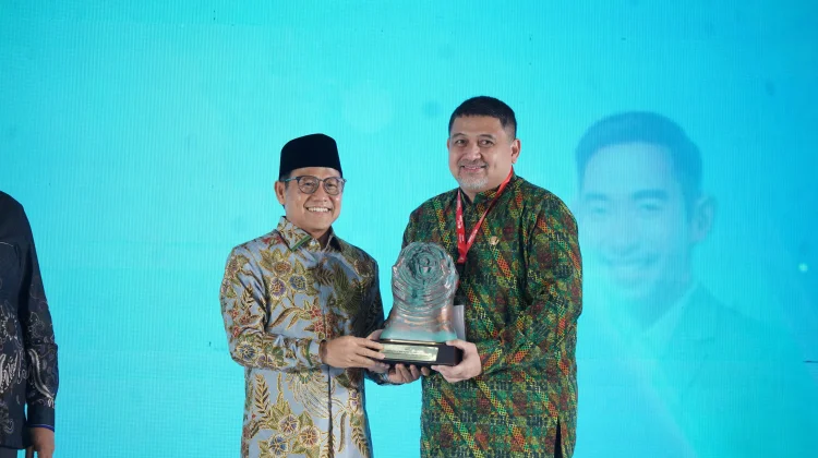 Lindungi 81 Ribu Pekerja Rentan, Makassar Sabet Paritrana Award