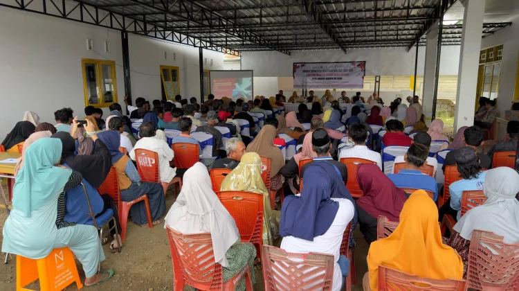 OJK Sulselbar dan Pemkab Bone Dorong Literasi serta Inklusi Keuangan Nelayan