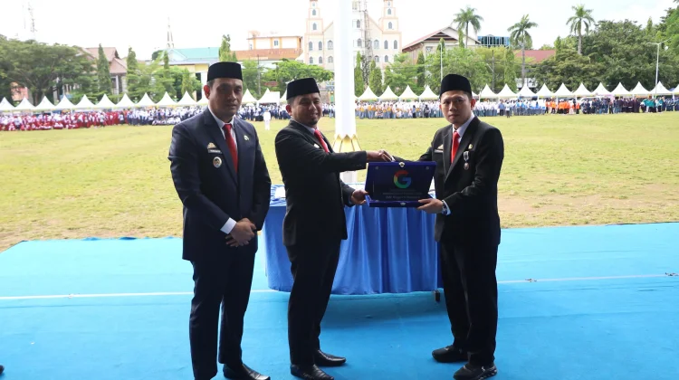 Hardiknas 2026 di Parepare, Tasming Hamid Tekankan Pendidikan Bermutu