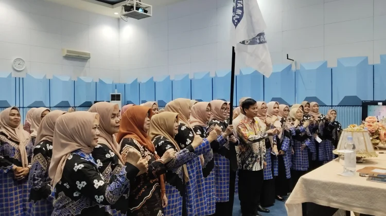 Prof Heriyati Nahkodai BPW-KKWMSB Wilayah Sulawesi Selatan
