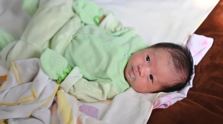 Cara Mencegah Gumoh pada Bayi