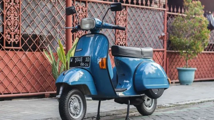 Mengenal Vespa Strada: Karakteristik dan Keunggulan Motor Legendaris