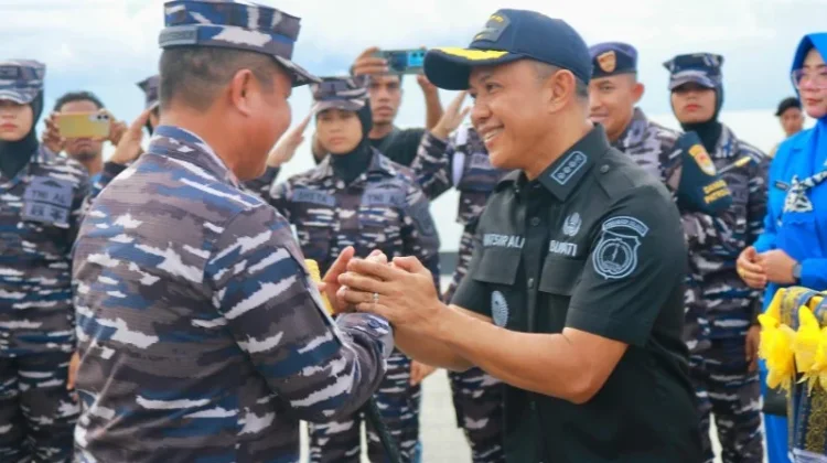 Bupati Selayar Sambut Kedatangan Dankodaeral VI dan Rombongan