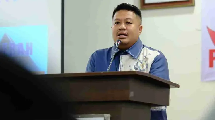 DPRD Makassar Pastikan Program Seragam Gratis Berjalan