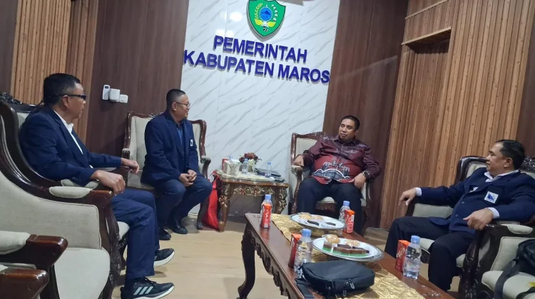 Bupati Maros Siap Lepas Ratusan Dosen ADPERTISI