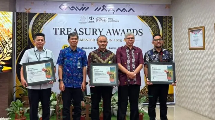Kanwil Kemenkum Sulsel Raih Peringkat III Treasury Awards