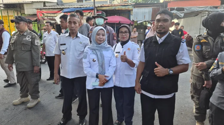 Lurah Tabaringan Ajak Warga Peduli Lingkungan lewat Khutbah Jumat