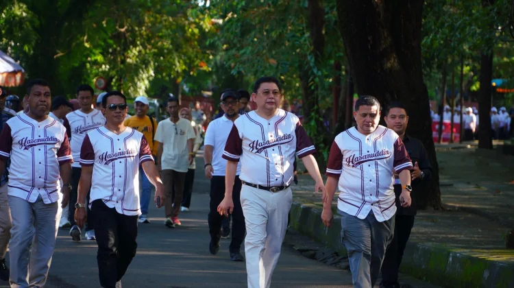 Kakanwil Kemenkum Sulsel Meriahkan Jalan Santai Dies Natalis ke-74 FH Unhas