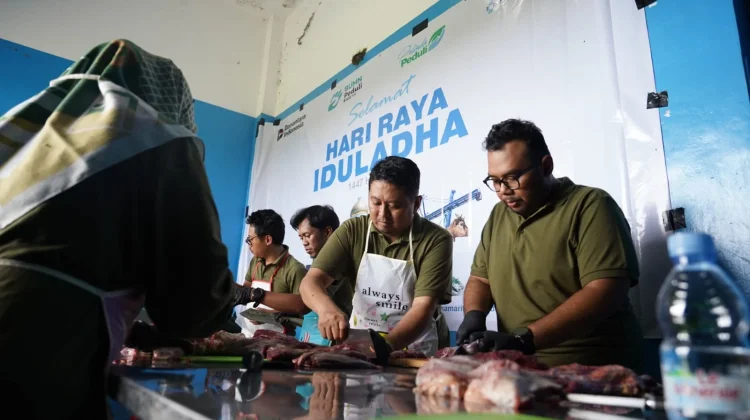 Pelindo Jasa Maritim Salurkan Kurban ke Puluhan Daerah