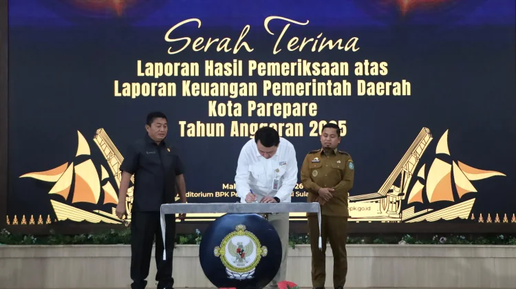 BPK Serahkan LHP LKPD 2025, Kota Parepare Pertahankan Predikat WTP