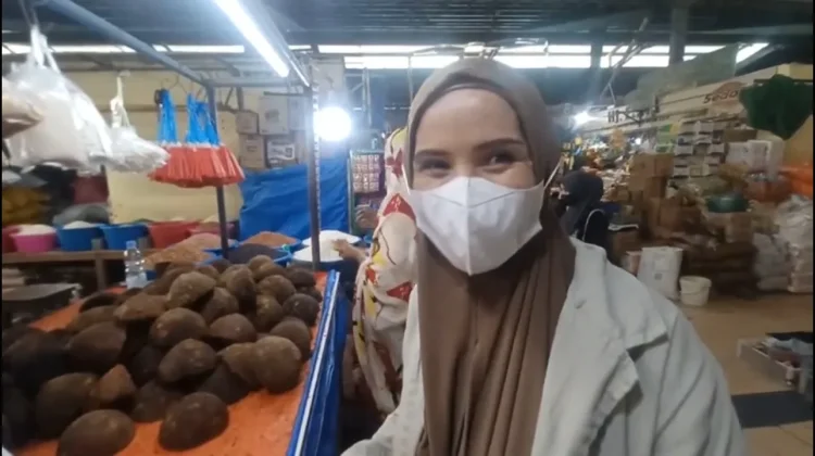Pasokan Berkurang, Harga Gula Aren di Maros Tembus Rp25 Ribu per Kg
