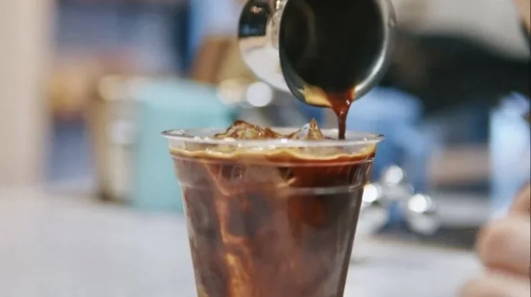 Kenali Manfaat dan Efek Samping Kopi Americano bagi Tubuh