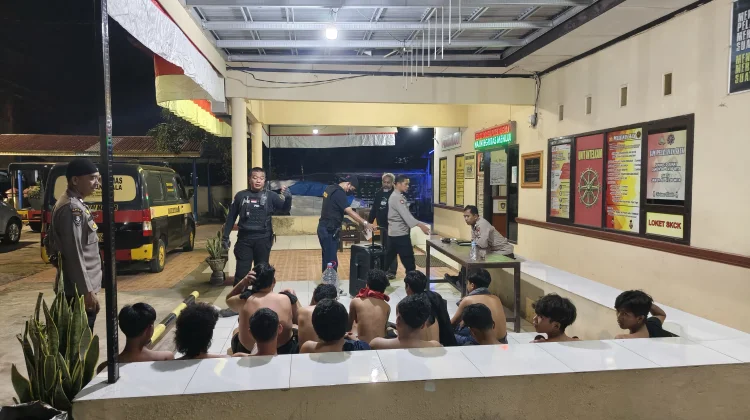 Polsek Manggala Amankan Tiga Belas Pemuda Berpesta Miras
