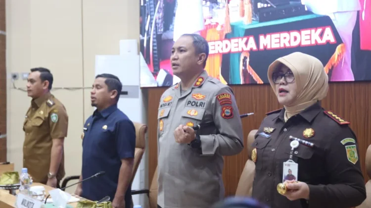 Pemkot Parepare Resmi Kukuhkan Puluhan Ketua LPMK
