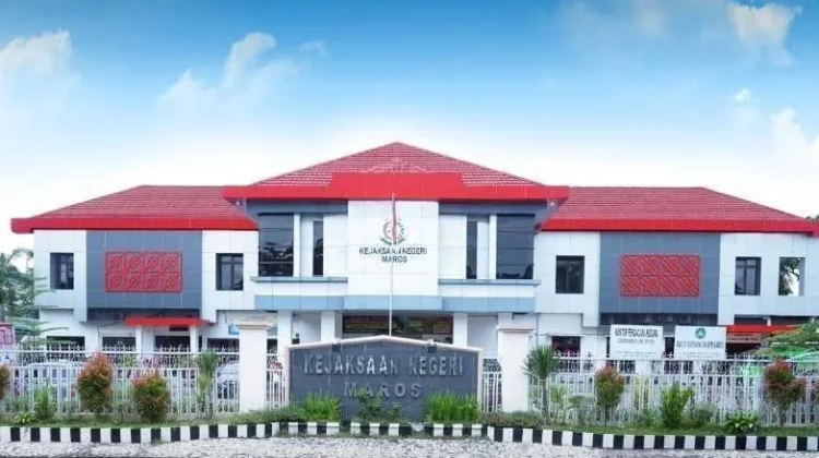 Kejari Maros Periksa Mantan Kepala BPKA Sulsel dalam Kasus Korupsi Outsourcing