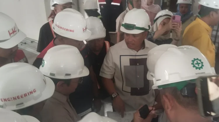 Komisi C DPRD Sulsel Tinjau Rehab Gedung Tower
