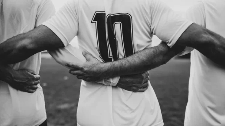 Sejarah Jersey Sepak Bola, Dari Kemeja Wol hingga Simbol Identitas Tim