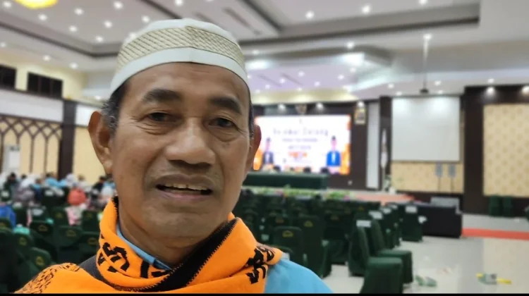 KetuaKetua  Rombongan 1 Kloter 16 Bersyukur Tiba di Tanah Air