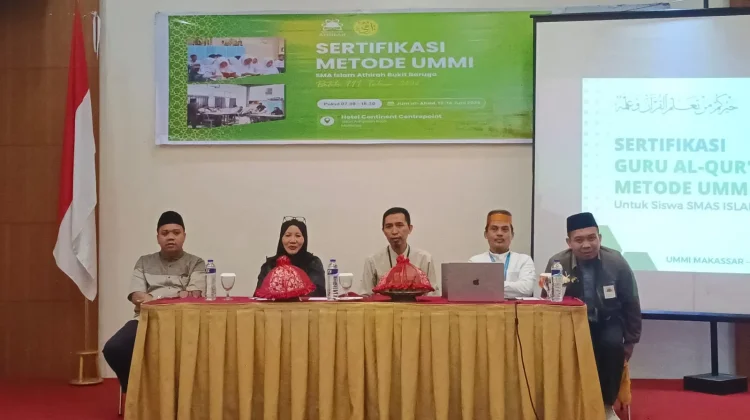Athirah Sertifikasi Puluhan Siswa Jadi Pengajar Al-Qur’an