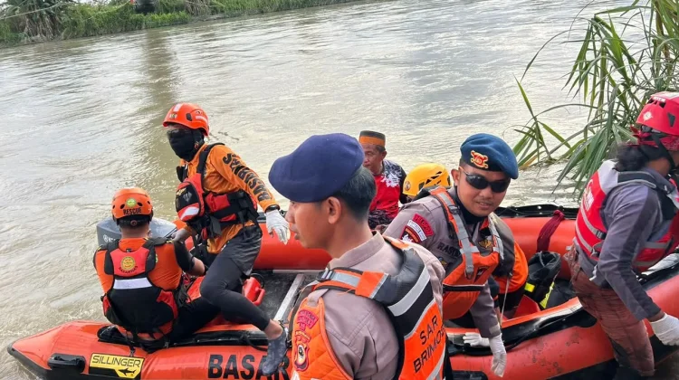 Korban Terseret Arus Sungai di Luwu utara Ditemukan Meninggal Dunia