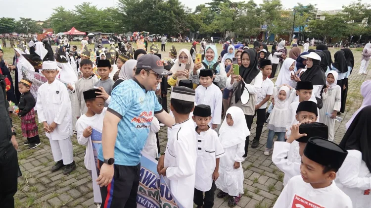 Ribuan Santri Meriahkan Pawai Muharram BKPRMI Somba Opu