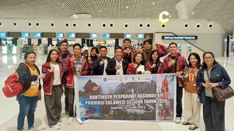 Nuansa Persaudaraan Warnai Kedatangan Kloter 1 Pesparawi Sulsel di Papua Barat