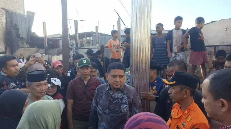 Munafri Pastikan Kebutuhan Korban Kebakaran Sultan Alauddin III Terpenuhi