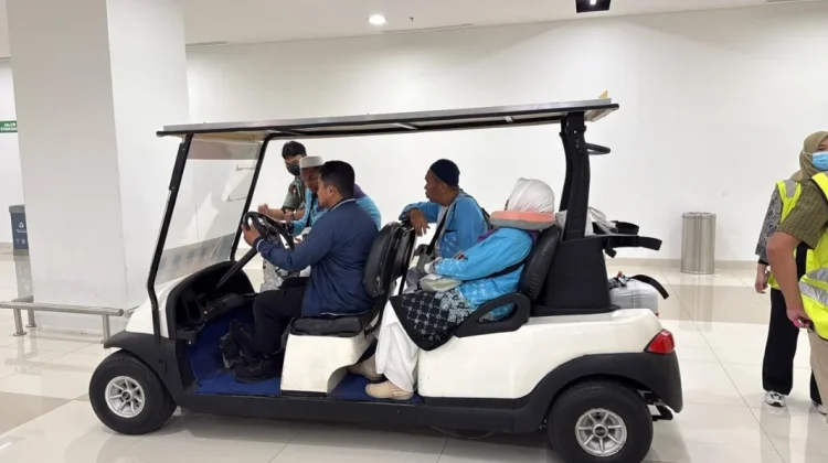 Sebanyak 386 Jemaah Haji Maluku Tiba dan Dipulangkan Bertahap