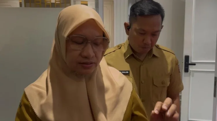 Kadisdik Makassar Turun Langsung Pantau SPMB Jalur Domisili
