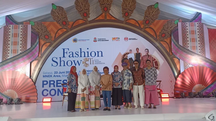 Sejumlah Desainer Ternama Hadirkan Empat Koleksi Fesyen di IGS 2026 Makassar