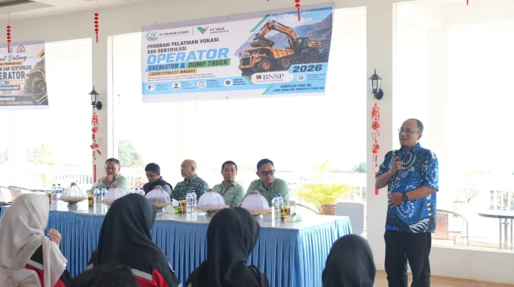 PT Vale Berikan Pelatihan dan Sertifikasi Alat Berat bagi Warga Lokal Luwu Timur