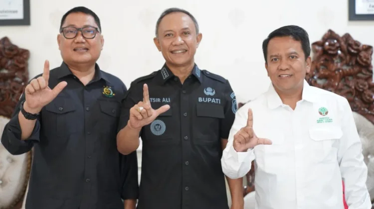 Pelestarian Alam dan Kesadaran Hukum Diperkuat  Bupati Natsir Ali