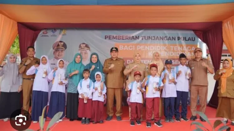 Pemkot Makassar Tanggung Biaya Sekolah Siswa Tak Lolos SPMB