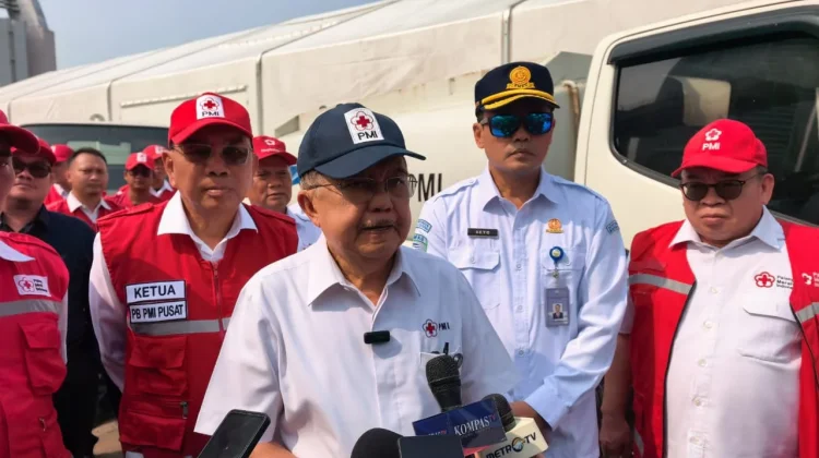 PMI Kerahkan 400 Mobil Tangki Air Hadapi Dampak Kekeringan Ekstrem El Nino