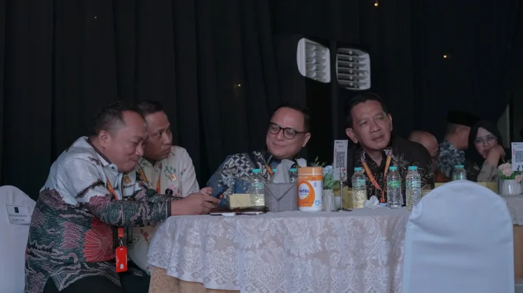 Andi Basmal Saksikan Penyerahan Penghargaan WBBM, Kemenkum Sulsel Siap Tahun Ini