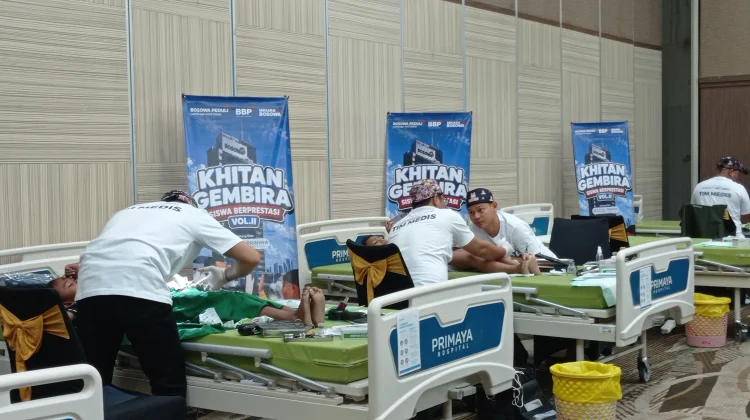 Khitan Gembira Bosowa Diikuti 100 Siswa Berprestasi