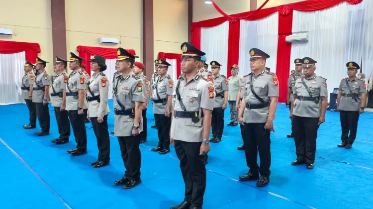 Kapolda Sulsel Lantik Pejabat Utama Polresta Gowa