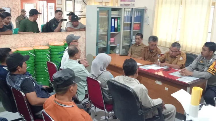 Pedagang Kuliner Tanjung Merdeka Makassar, Tuntut Penundaan Penertiban