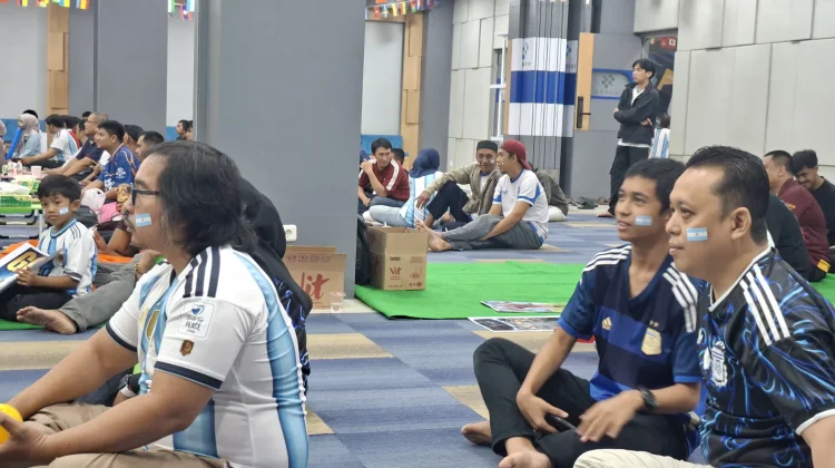 Peserta Apresiasi Nobar Piala Dunia yang Digelar BBPSDM Komdigi Makassar