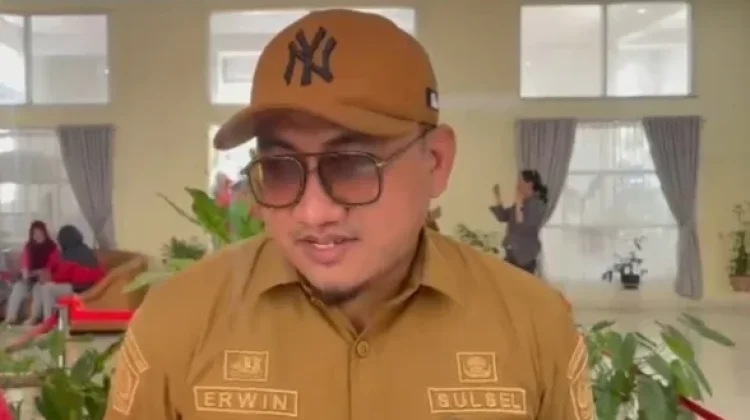 Disdik Sulsel Tegaskan Pembelian Seragam Sekolah Bukan Paksaan