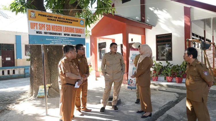 Pantau MPLS 2026, Munafri Pastikan Hari Pertama Sekolah di Makassar Lancar
