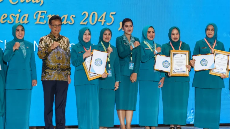 TP PKK Gowa Raih Penghargaan Percepatan Penurunan Zero Dose