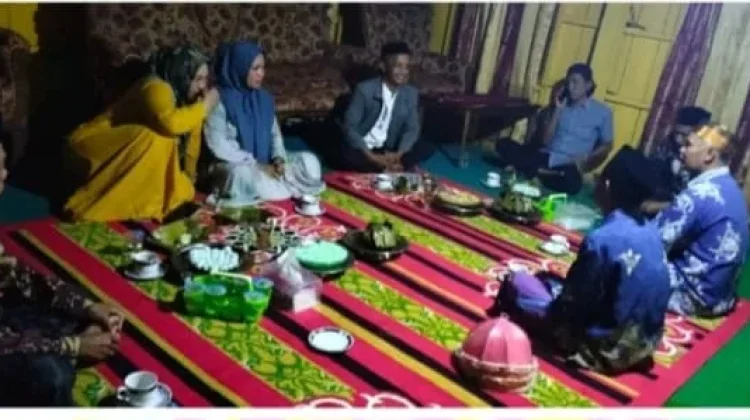 Prosesi Sakral Mammanu'-manu' Pernikahan Adat Bugis